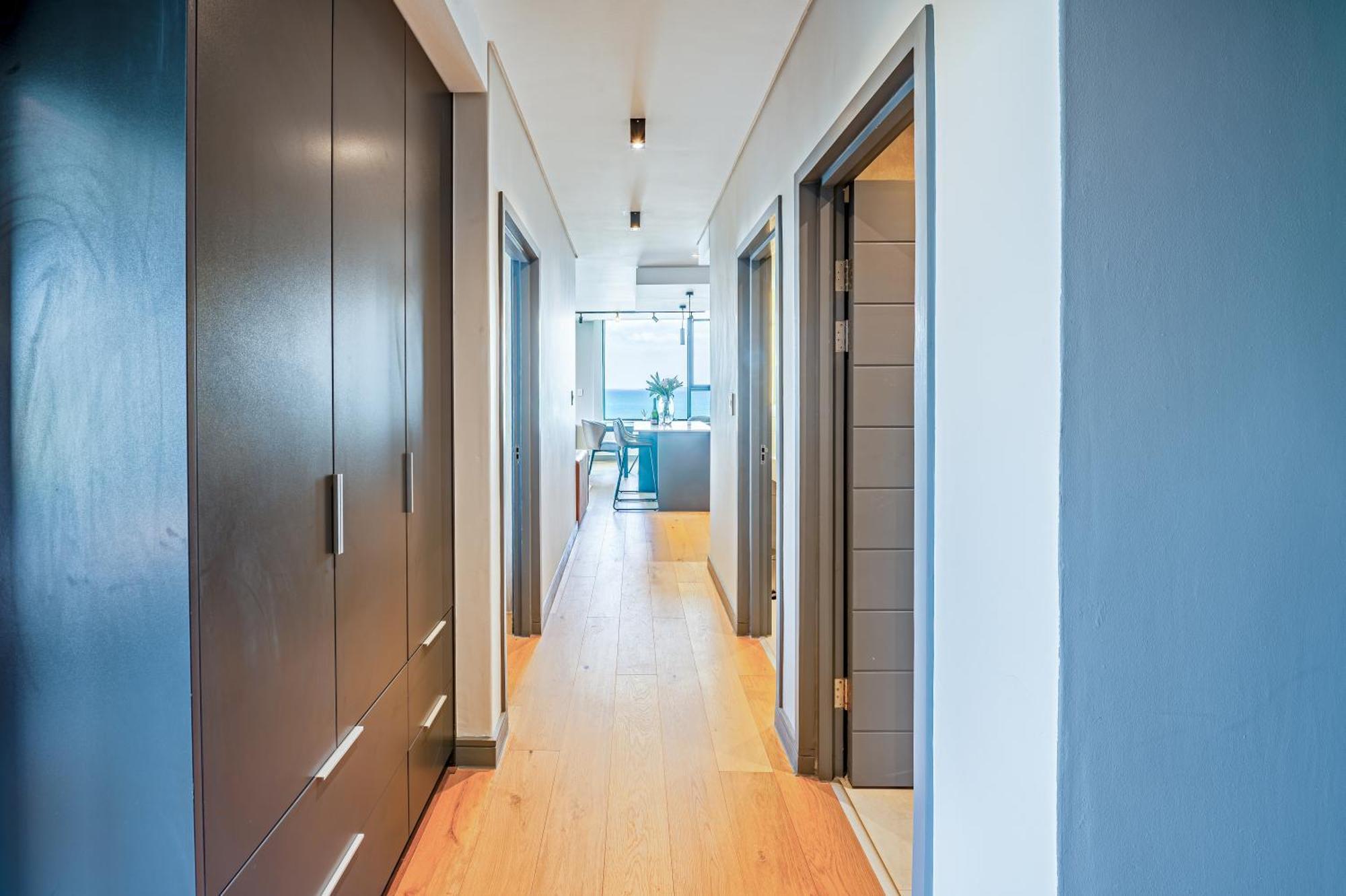 Luxury Beachfront Penthouse In Blouberg- 402 Azul Apartment *