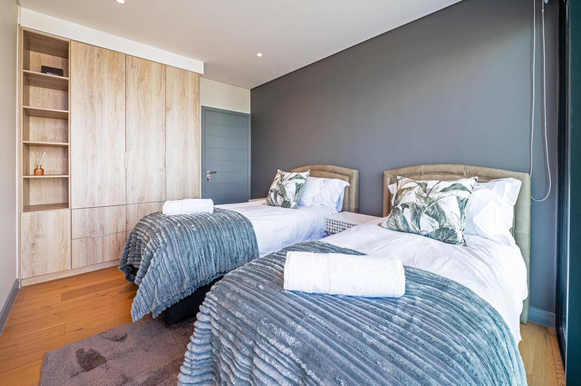 Apartamento Luxury Beachfront Penthouse In Blouberg- 402 Azul *