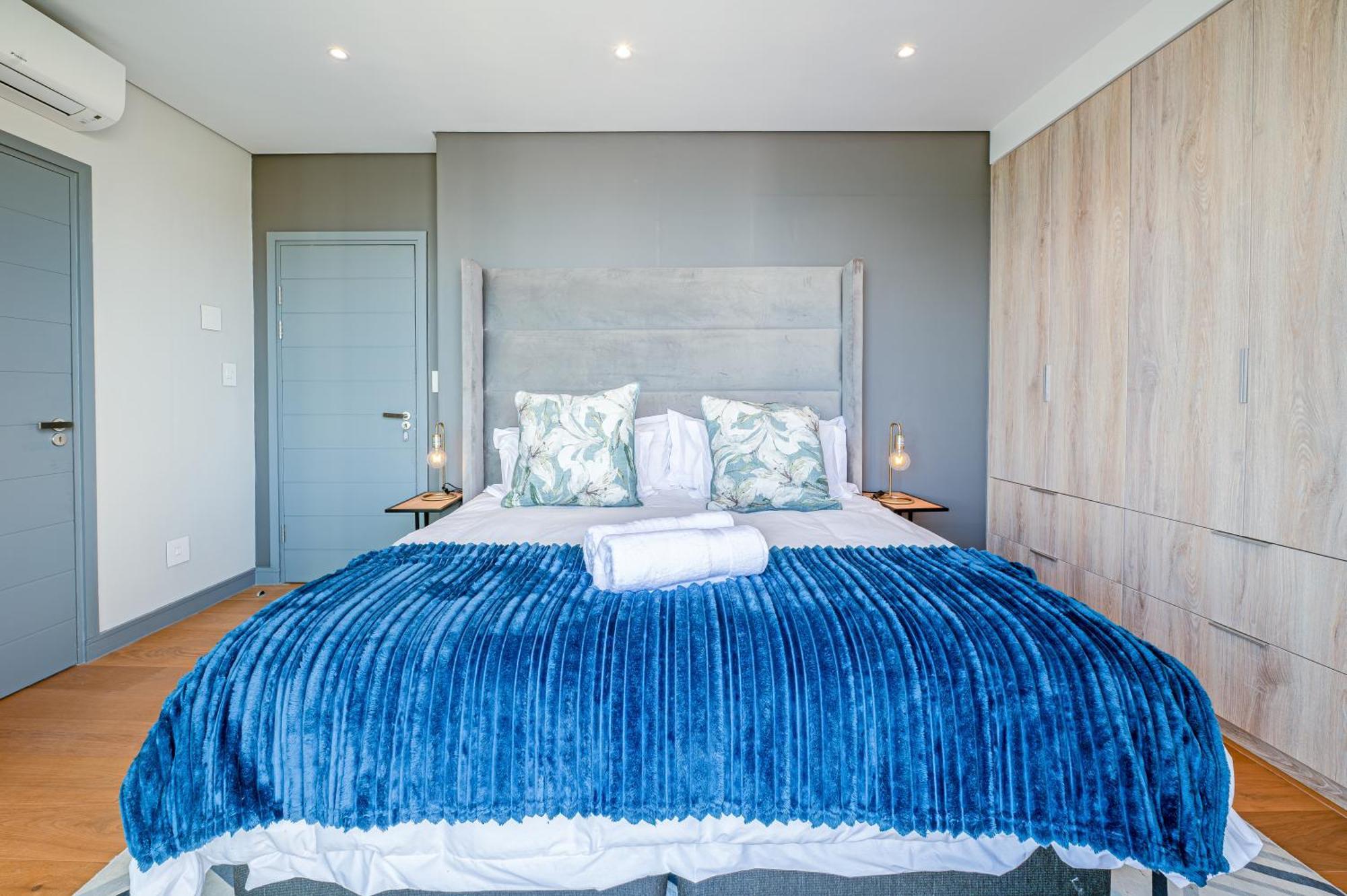 Apartamento Luxury Beachfront Penthouse In Blouberg- 402 Azul Bloubergstrand